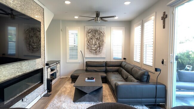 Foto del edificio - 7331 Rocky Point Rd