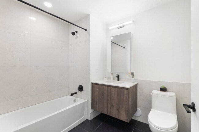 Foto del edificio - 55 Jordan Ave