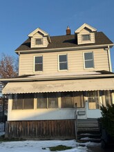 Building Photo - 3223 E 121st St