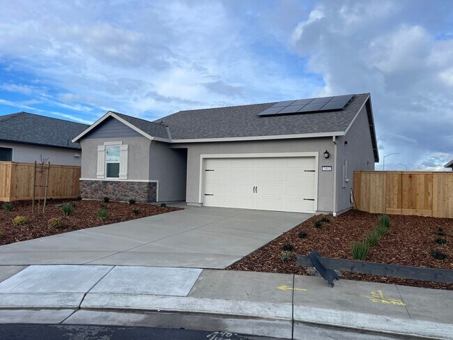 Building Photo - 3461 Sina Court
