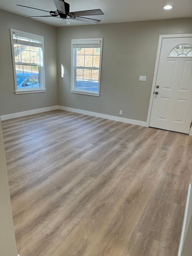 Photo - 173 Saranap Ave House