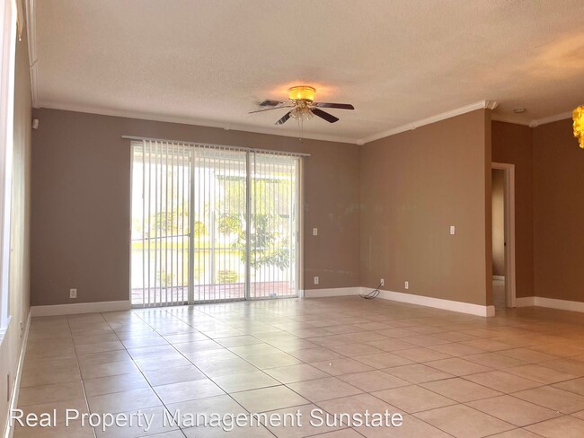 3 br, 2 bath House - 3871 Circle Lake Drive - House Rental in West Palm ...