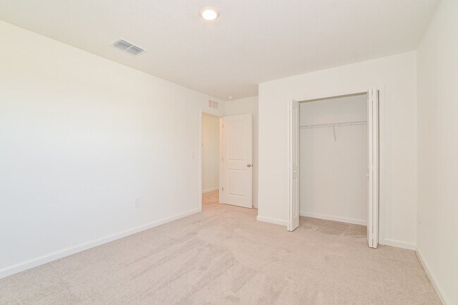 Foto del edificio - 4054 Old Mill Rd