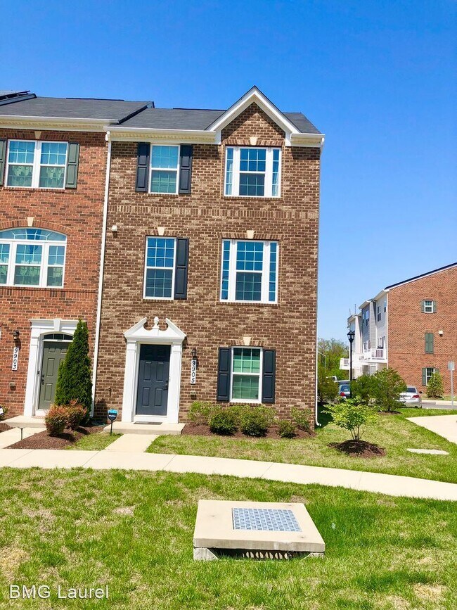 Building Photo - 3 br, 2.5 bath House - 9905 New Pointe Dr