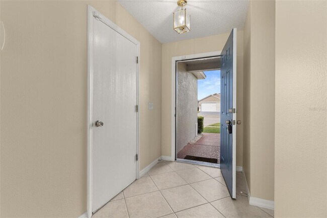 Building Photo - 2224 Mallard Creek Cir