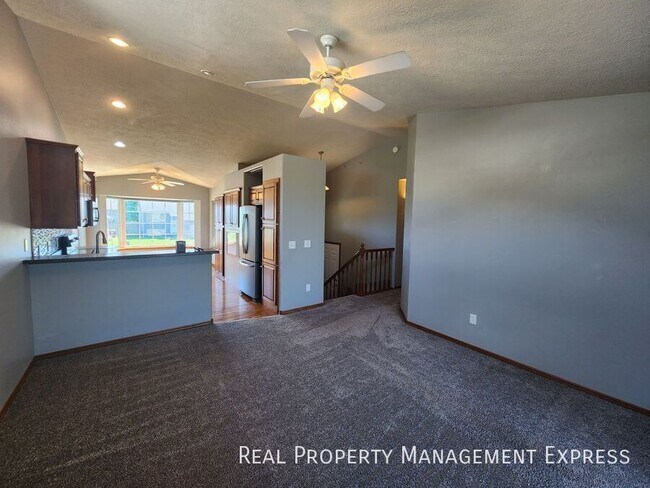 Foto del edificio - 4809 S Emma Ln
