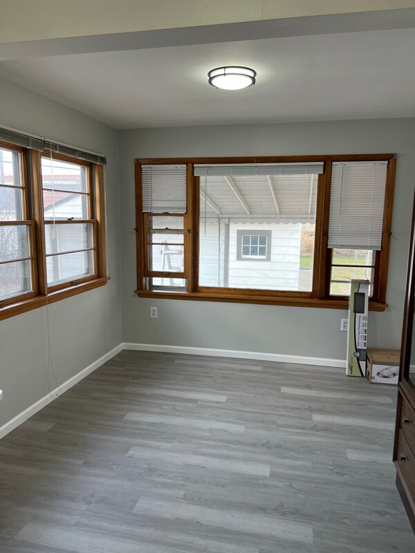 Foto del edificio - 837 E 218th St