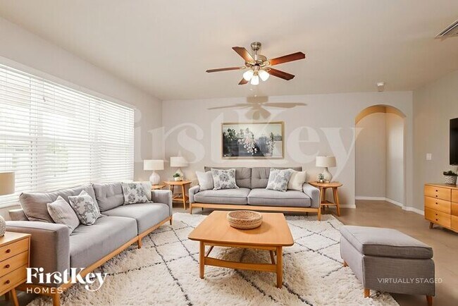 Foto del edificio - 1622 SW 22nd St