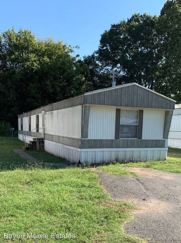 Foto principal - 5901 E Texas St