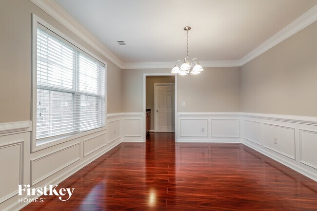 Foto del edificio - 1528 Park Knoll Trail NE