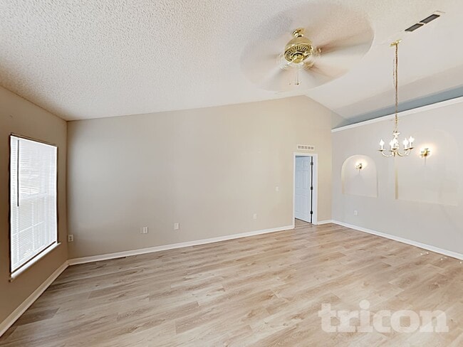 Building Photo - 5204 Juliet Ct