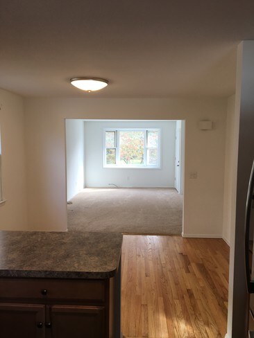 Dining/Living - 29 Merritt Ave
