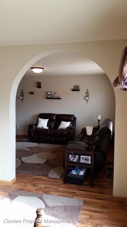 Foto del edificio - 3 br, 3 bath House - 805 E LaSalle Dr