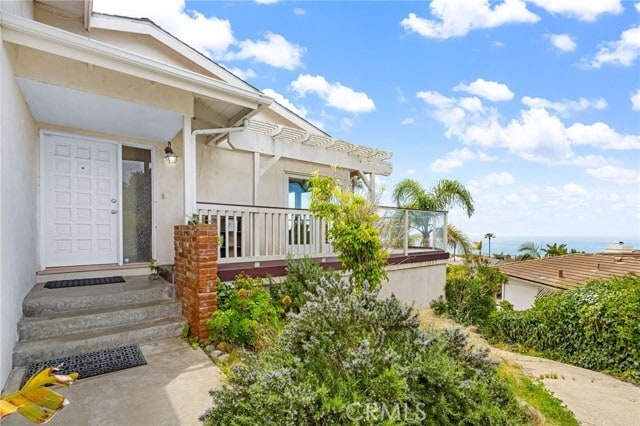 Foto del edificio - 5661 Ladybird Ln