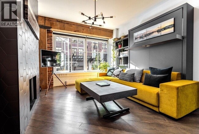 Building Photo - 1178 Hamilton St