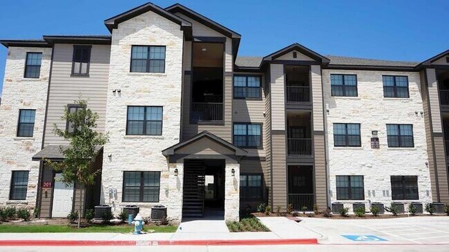 Foto del edificio - 9387 Farm to Market 1960 Bypass Rd W