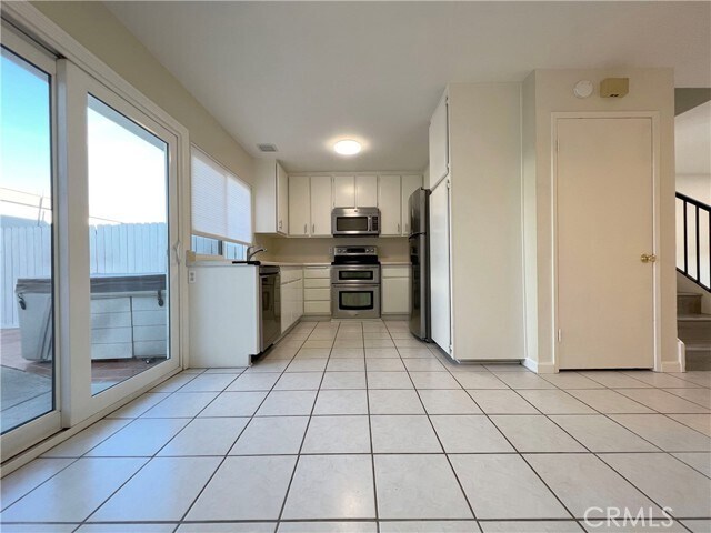 Foto del edificio - 431 W Alton Ave