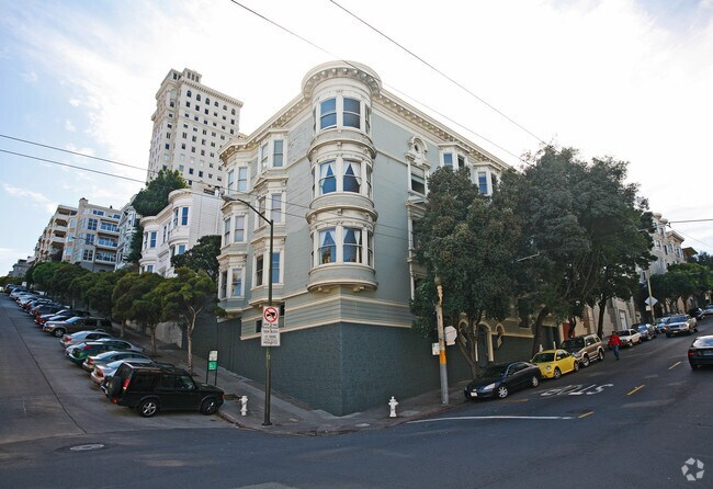Building Photo - 901-911 Union St