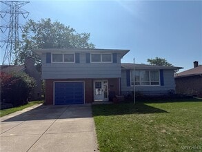Building Photo - 559 Mapleview Rd
