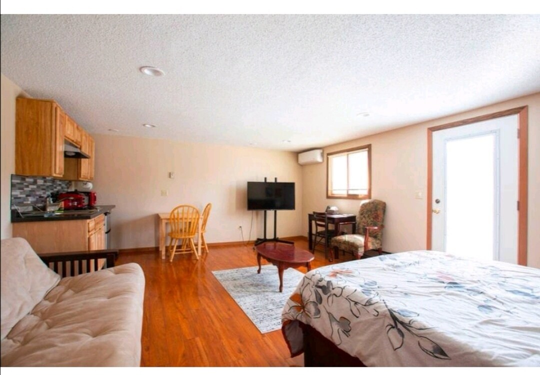 5466 W Bavarian Pass, Fridley, MN 55432 Townhome Rentals in Fridley