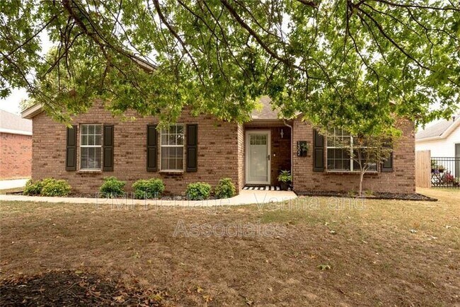 Foto del edificio - 1302 Tradition Ave