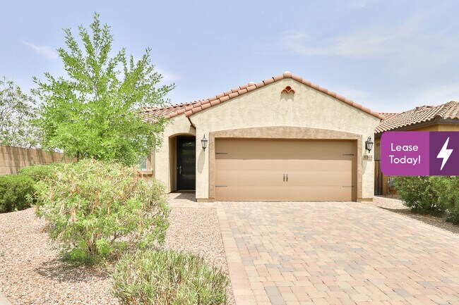 Building Photo - 5365 S Tatum Ln