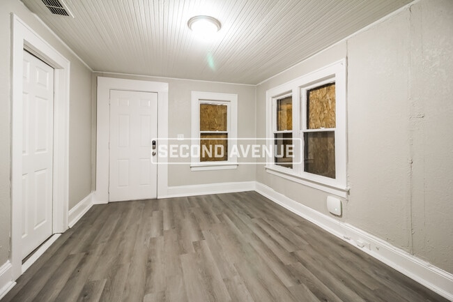 Building Photo - 1522 W 22nd ST