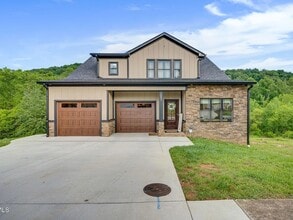 Building Photo - 1007 Shadyside Dr