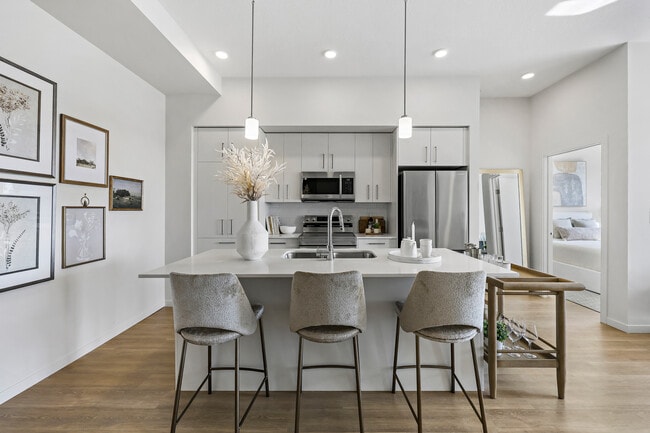 Building Photo - Sage Hill Estates Apartments