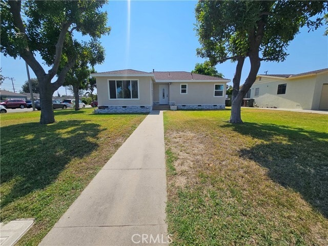 Foto principal - 1115 N Louise Dr