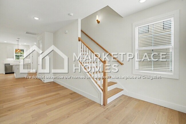 Foto del edificio - 107 Taverly Dr