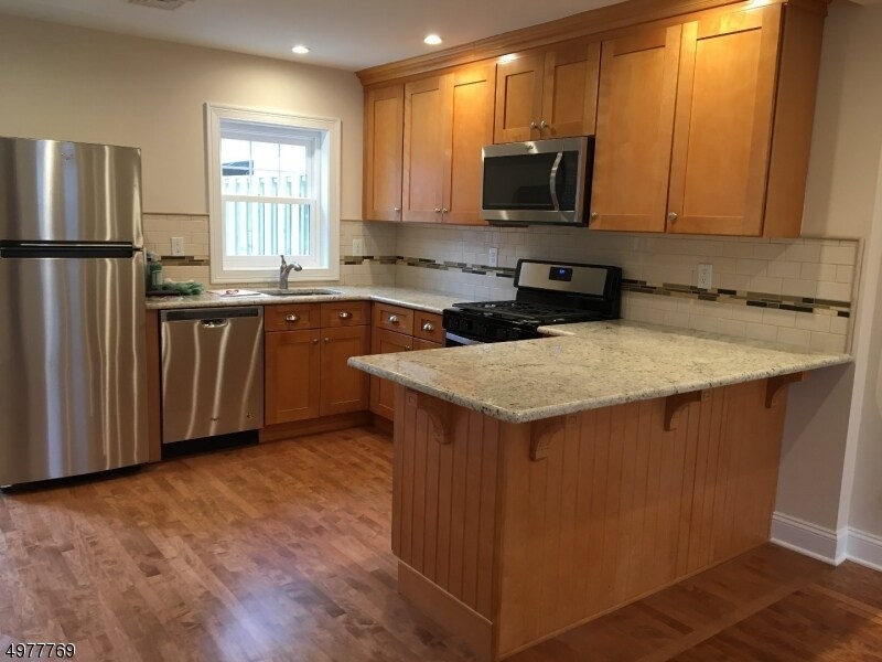 7 West End Pl, Cranford, NJ 07016 House Rental in Cranford, NJ