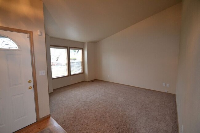 Foto del edificio - 306 Deeded Ln Sw