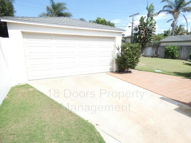 Building Photo - 4686 Granger St