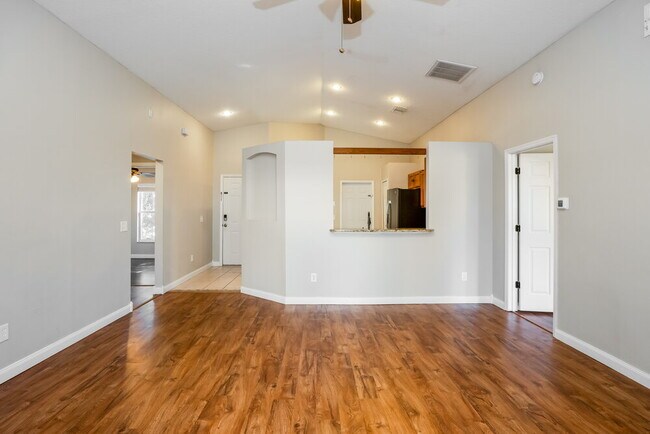 Building Photo - 4166 Shadow Creek Cir