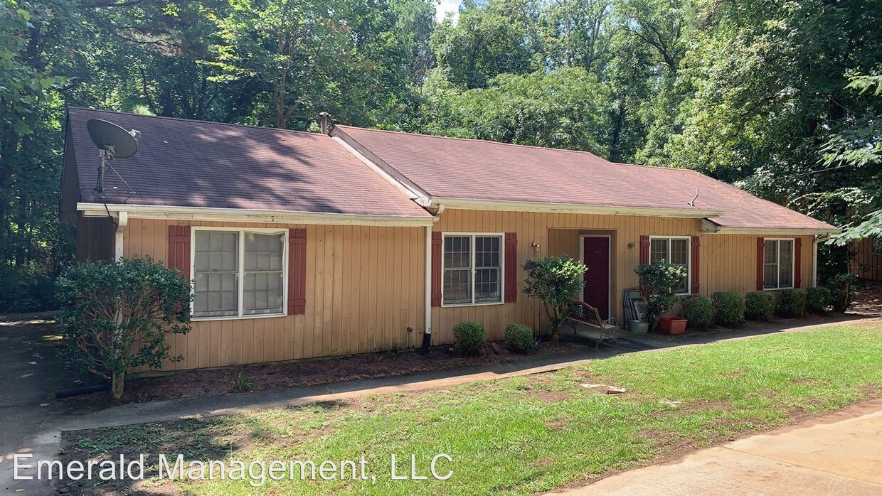 Primary Photo - 3012 Cruse Rd NW