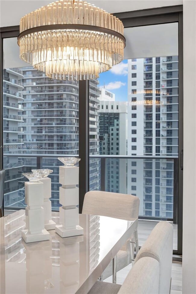 Foto del edificio - 801 S Miami Ave