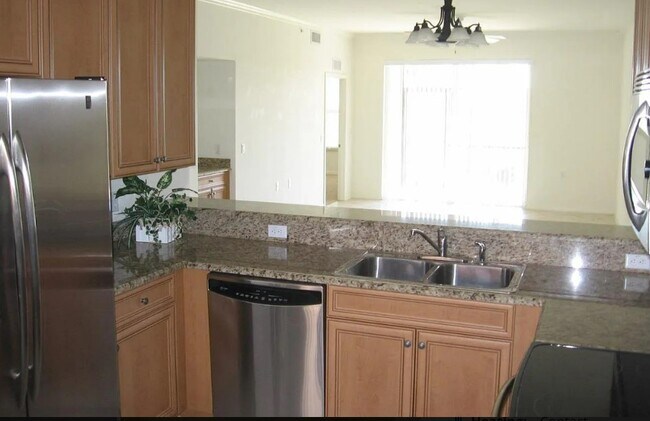 Foto del edificio - 10240 Heritage Bay Blvd