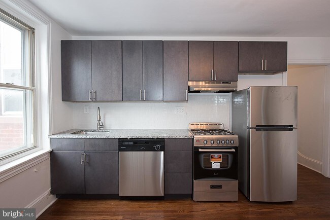 Foto del edificio - 2327 E York St