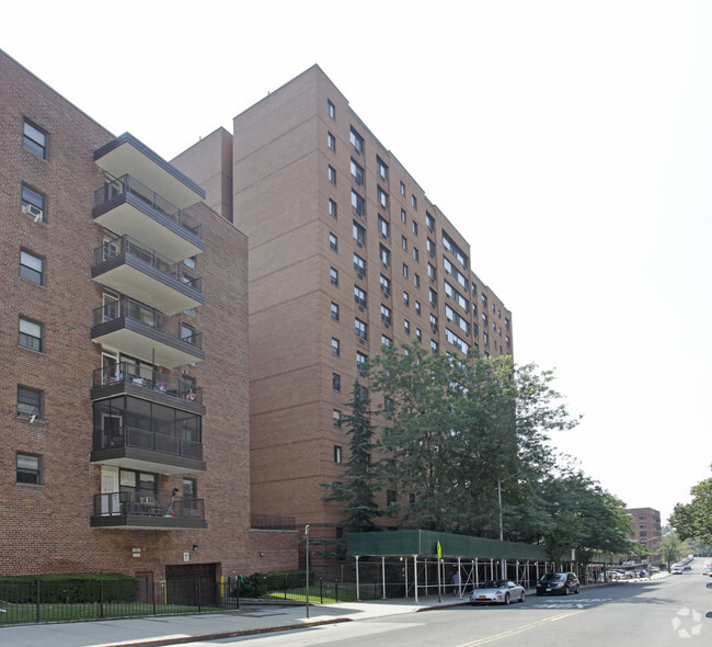 Primary Photo - Scheuer House of Flushing