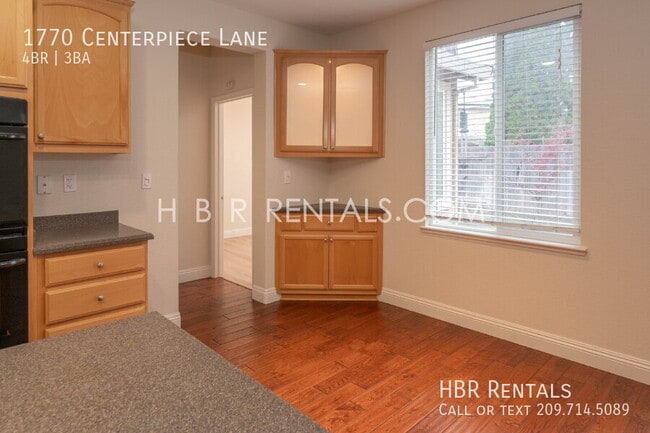 Building Photo - 1770 Centerpiece Ln