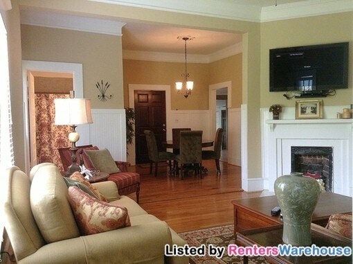 Foto del edificio - Renovated and Spacious 5 Bedroom in Kirkwood!