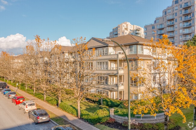 The Connaught at Wellington Mews