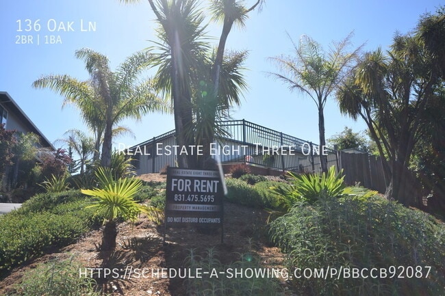 Building Photo - 136 Oak Ln