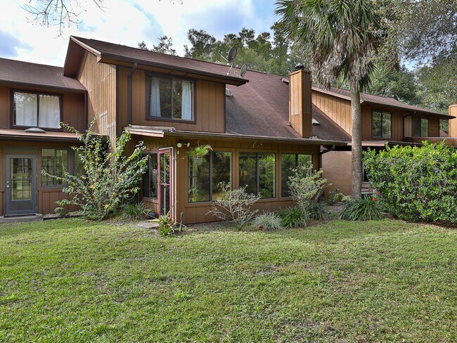 Building Photo - 255 Shady Branch Trail