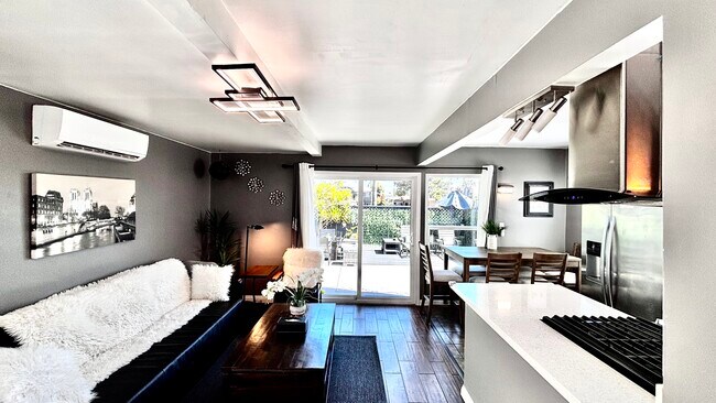 Foto del edificio - 2118 Grand Ave