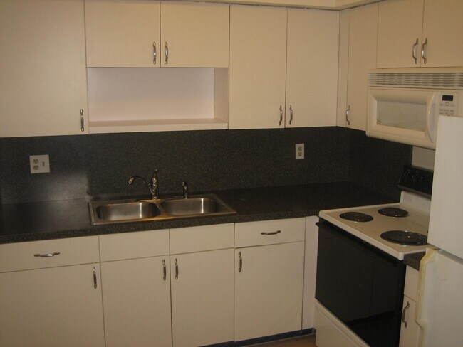 Foto del edificio - 950 S Kanner Hwy