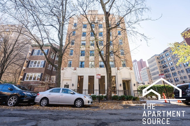 Foto del edificio - 920 W Carmen Ave