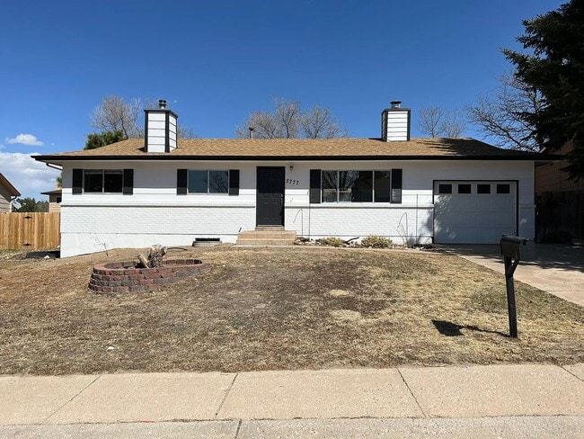 Building Photo - 5777 Tuckerman Ln