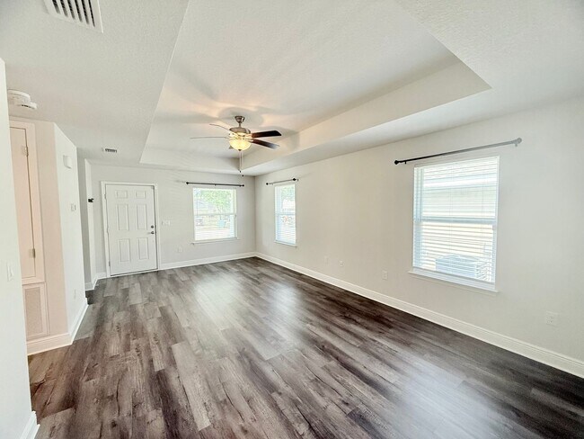 Foto del edificio - Charming Cottage Home - Commanders Cove